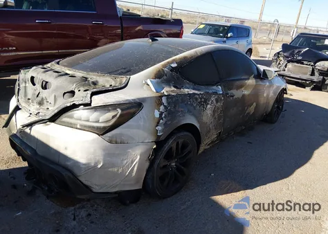 2015 Hyundai Genesis 3.8 Ultimate z USA, uszkodzony, nr VIN KMHHU6KJ7FU121962